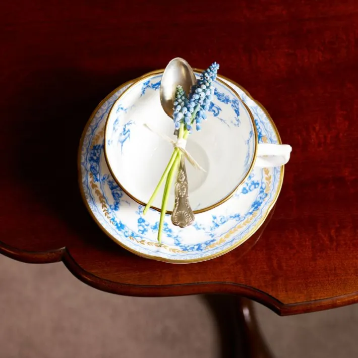 Royal Collection Shop Royal Birdsong Gilded Breakfast Cup And Saucer* Royal Birdsong